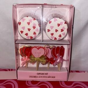 Meri Meri  Heart Cupcake Kit with Pink and Red Accents Valentines Day